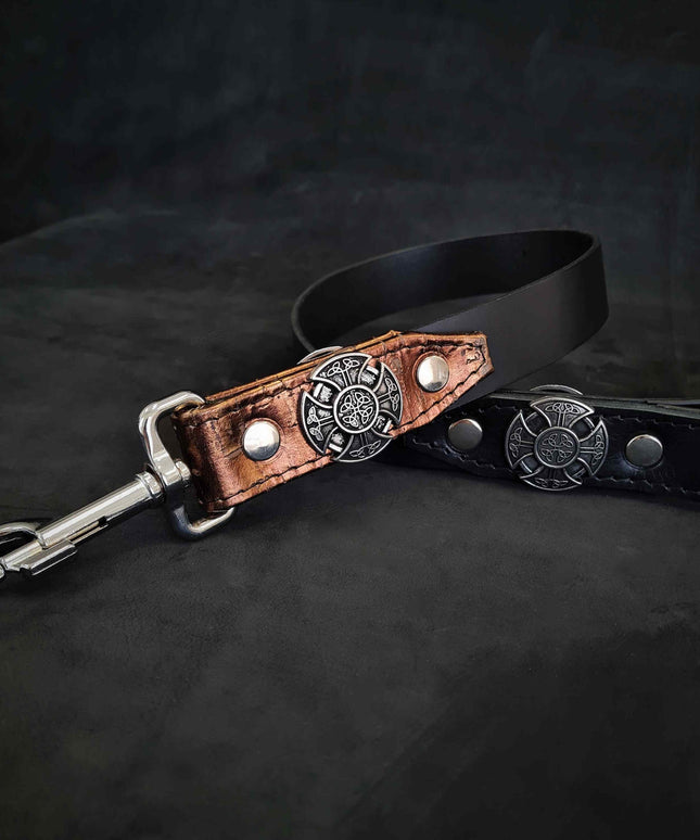 The ''Viking'' Leash-2