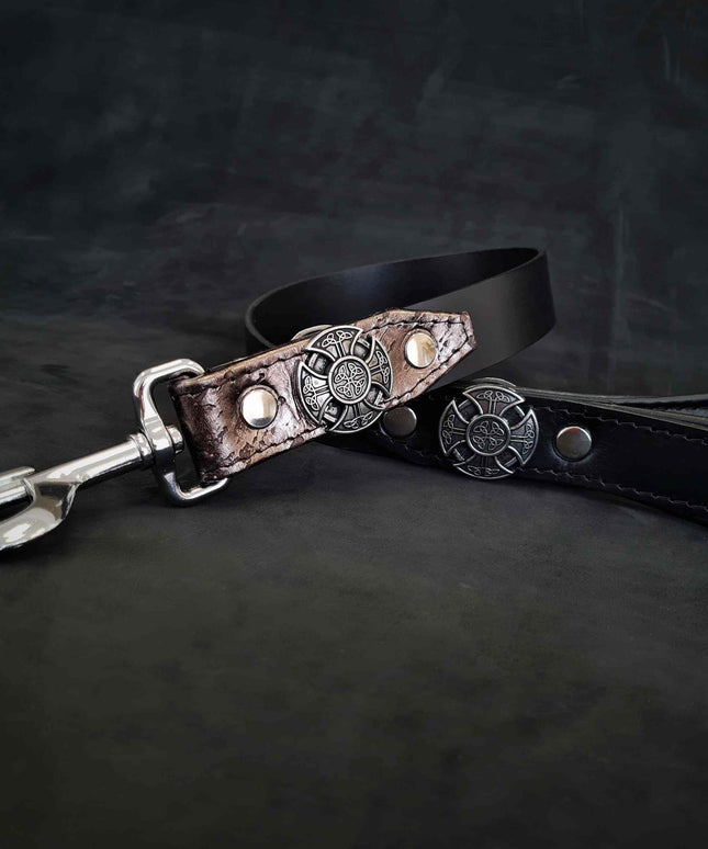 The ''Viking'' Leash-1