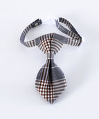 Grau karierte Krawatte