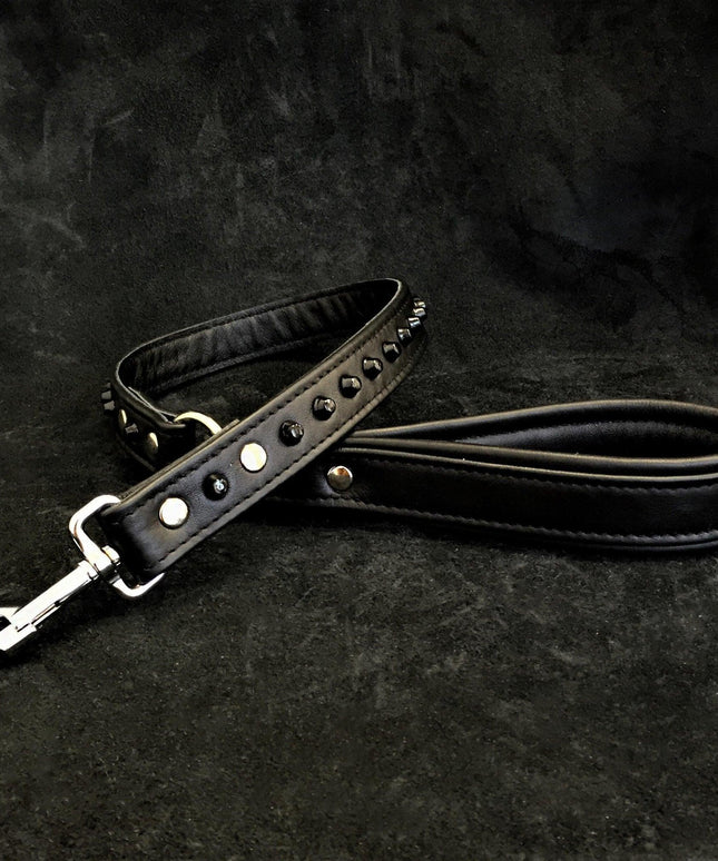 Black studded leash-1