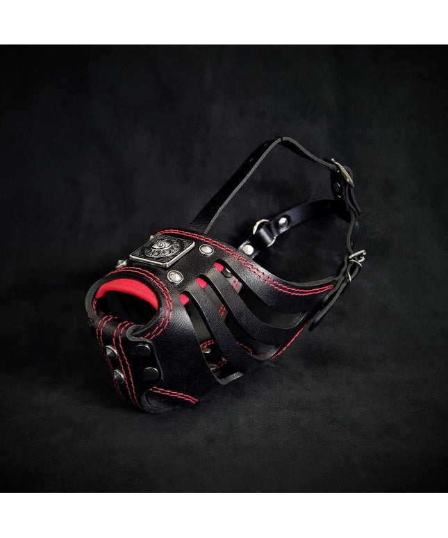 'Eros'' Basket Muzzle black & red-0