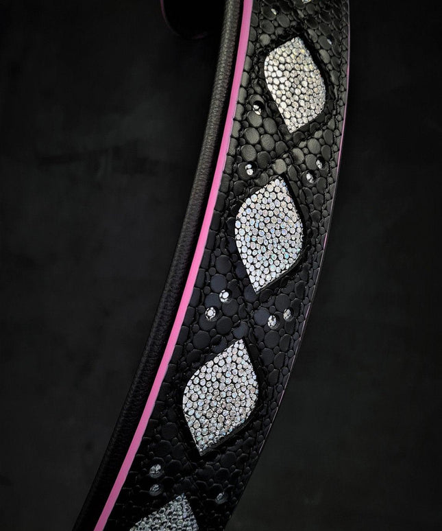 The ''Ariel'' collar-1